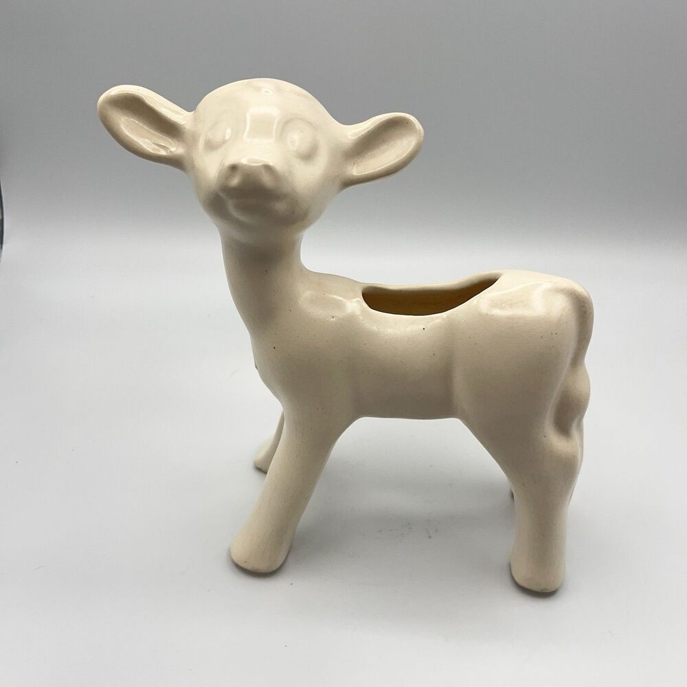 Vintage McCoy Matte off white Adorable CALF Planter